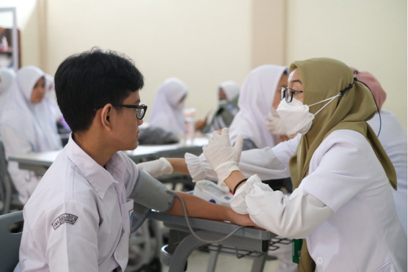 Pemeriksaan Kesehatan di Sekolah
